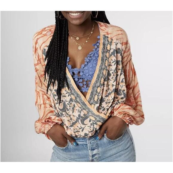 Free People Tops - Free People Blouse Womens Medium Multicolor Floral Surplice Boho Top Blouson Hem